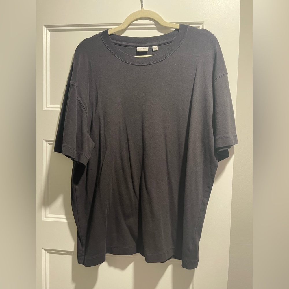 Aritzia Babaton Black Short Sleeve Tee